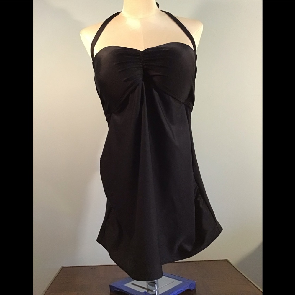 Old Navy halter maternity tanking swim top size M